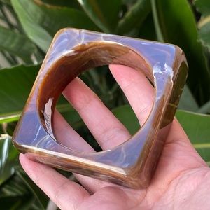 Chunky square brown swirl lucite bangle bracelet